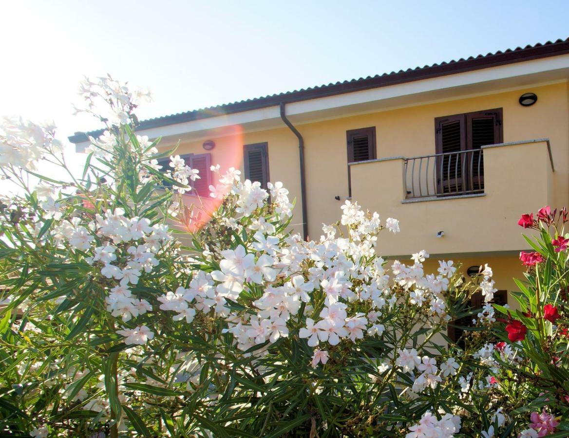 Sa Fiorida Appartamenti Valledoria  Εξωτερικό φωτογραφία